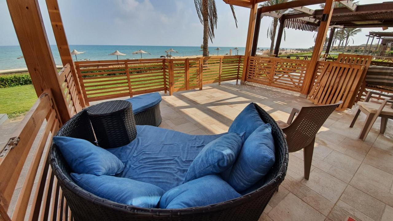 Breathtaking Luxury & Spacious 2-Bedroom 1St Row Direct Seaview At Stella Sea View Sokhna Ajn Suchna Zewnętrze zdjęcie